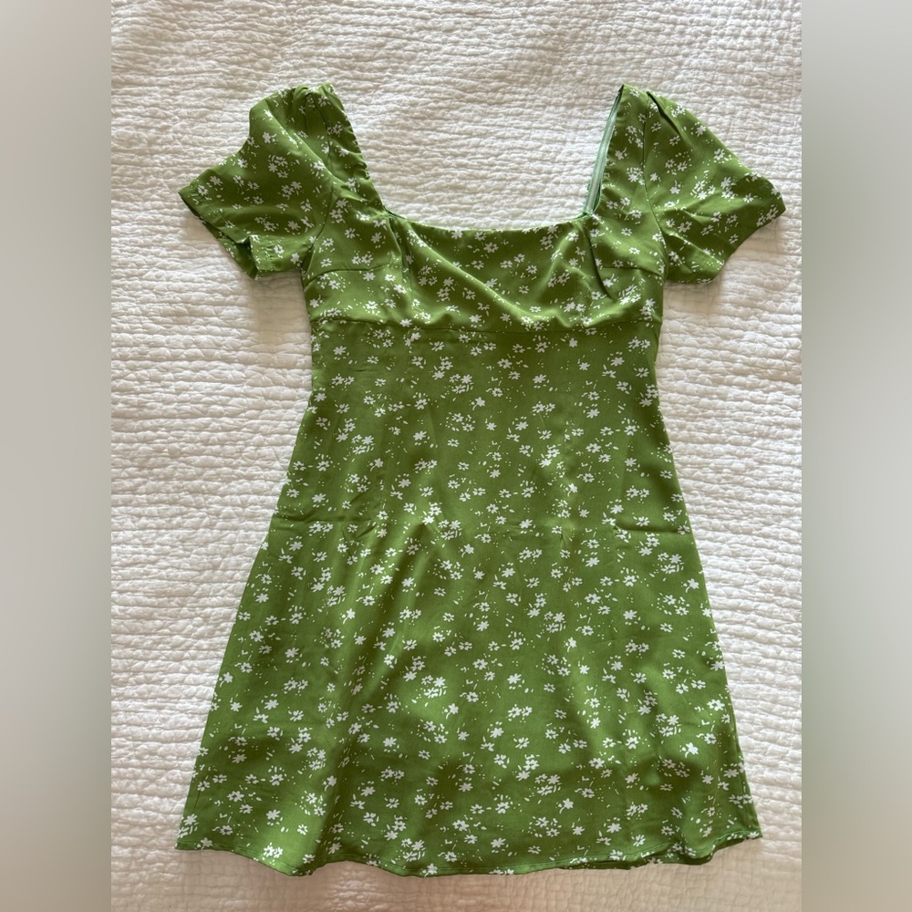 Princess Polly Hastings Mini Dress Olive Green Floral - Picture 3 of 3